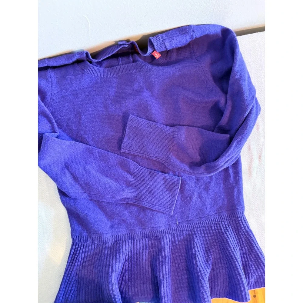 Y2K Saks Fifth Avenue‎ RED Purple 100% Cashmere Peplum Button Back Sweater Small